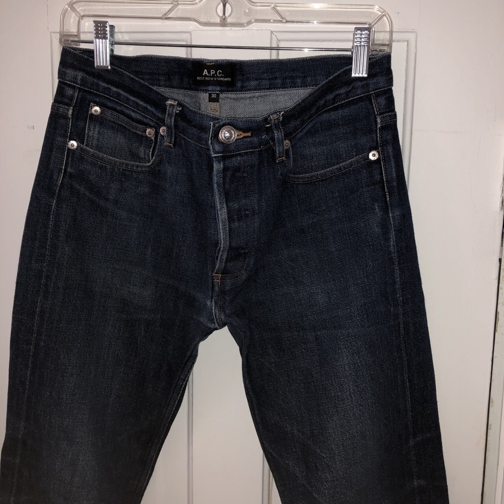 APC PETITE NEW STANDARD FIT BARELY WORN SIZE 30